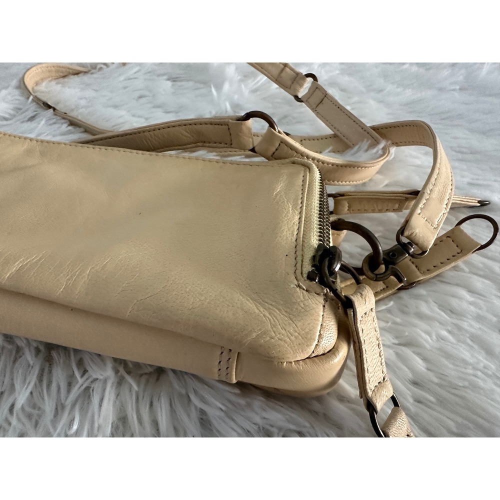 Latico leather zippered crossbody bag - Picture 6 of 9